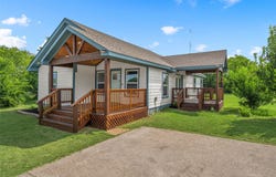 122 Rogers Street, McGregor, TX 76657