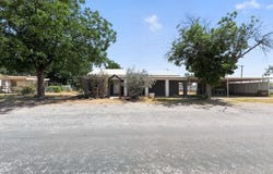 103 S 2nd St, Coahoma, TX 79511