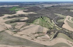 Swede Bottom Rd, Houston, MN 55973