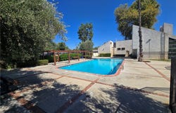 7641 Reseda, Reseda, CA 91335