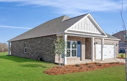 110 Creekridge Street, Headland, AL 36345