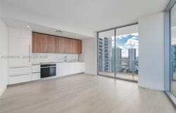 1400 Biscayne Blvd, Miami, FL 33132