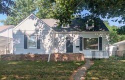 1460 S 6th Avenue, Kankakee, IL 60901