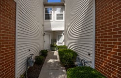 24013 W Walnut Circle W, Plainfield, IL 60585