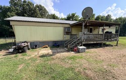 9457 County Road 9160, Koshkonong, MO 65692