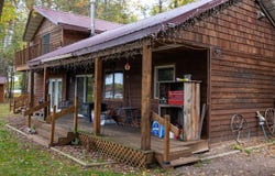 N9140 ISLAND RD, Phillips, WI 54555