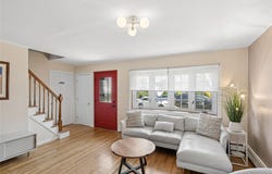 10 Audrey Avenue, Plainview, NY 11803