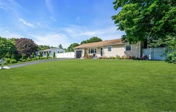 3 Lillian Road, Nesconset, NY 11767