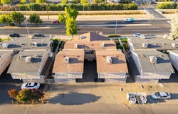 581 W Ashlan Avenue, Clovis, CA 93612