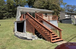 153 Johnson Rd, Oak Ridge, TN 37830