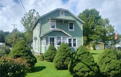 6005 Hillcrest Avenue, Ashtabula, OH 44004