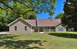 2155 E 535th Road, Pleasant Hope, MO 65725