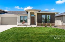 627 N Creekwater Ave, Eagle, ID 83616