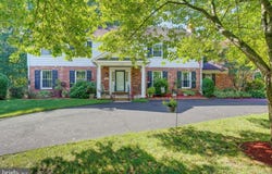 301 CARAVEL DR, BEAR, DE 19701