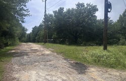 301 Ozona, Picayune, MS 39466