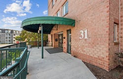 31 LAMBOURNE Road, TOWSON, MD 21204