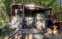 123 E White Hill Church Road, Breeding, KY 42717