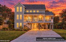 106 SE 44th Street, Oak Island, NC 28465