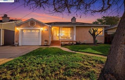 17790 Via Arriba, San Lorenzo, CA 94580