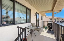 9961 EAGLES POINT Circle, PORT RICHEY, FL 34668