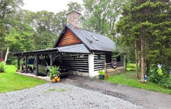 1154 PARK Road, ELVERSON, PA 19520