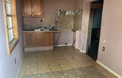822 N High, Uvalde, TX 78801
