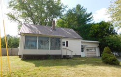 97 County Road, Milford, ME 04461