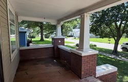 527 2nd Street, Hampton, NE 68843