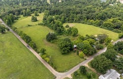 6 Chipmunk Road, Broken Bow, OK 74728