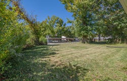 927 S 4th St, Moberly, MO 65270
