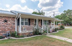 53 W Grove ST, Magazine, AR 72943