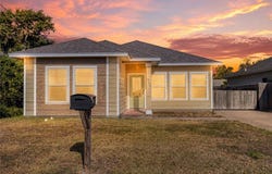 1950 Sandy Way, Corpus Christi, TX 78418