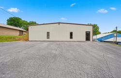 104 Center Street, Johnson City, TN 37615