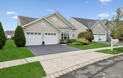36 Einstein Way, East Windsor, NJ 08512