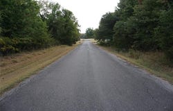 1935 Live Oak Drive, Kingston, OK 73439