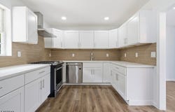 89 Armstrong Rd, Wantage Twp., NJ 07461-3006