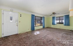 812 9th Ave E, Jerome, ID 83338
