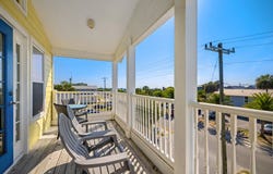 549 1st St, Cedar Key, FL 32625