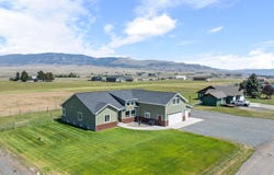 32 S Centurion Way, Whitehall, MT 59759
