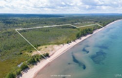 2501 M28 E State Highway, Marquette, MI 49855