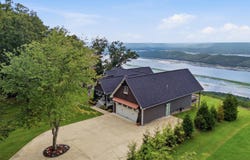 1889 Scenic Drive, Section, AL 35771