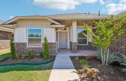 1812 Pin Cherry Lane, Moore, OK 73160