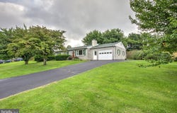 720 MEADOW Drive, HONEY BROOK, PA 19344
