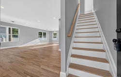9 Oswego Place, West Babylon, NY 11704