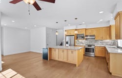 1200 Stonecrest Ln, Concord, CA 94518