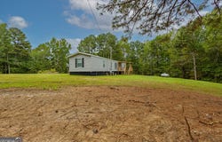 2569 County Road 5, Heflin, AL 36264
