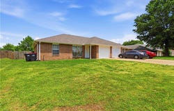 2698 Ruth Avenue, Springdale, AR 72764