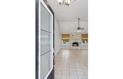 1611 Embassy Dr, Pleasanton, TX 78064
