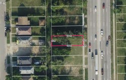 1986 W Davison Street, Detroit, MI 48238