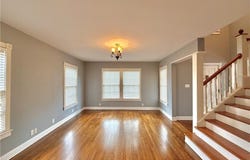 1403 N Bridge Street, Victoria, TX 77901
